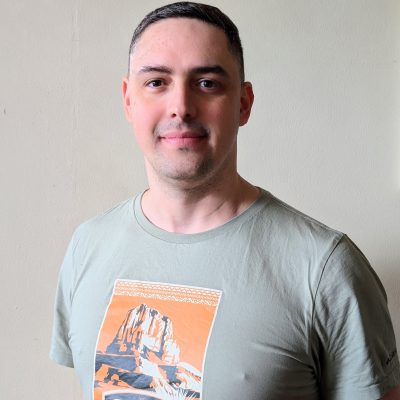 PXL 20260405 105355384.PORTRAIT.ORIGINAL~2